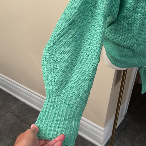 ZARA green acrylic/polyester blend sweater size extra large - Picture 4 of 7
